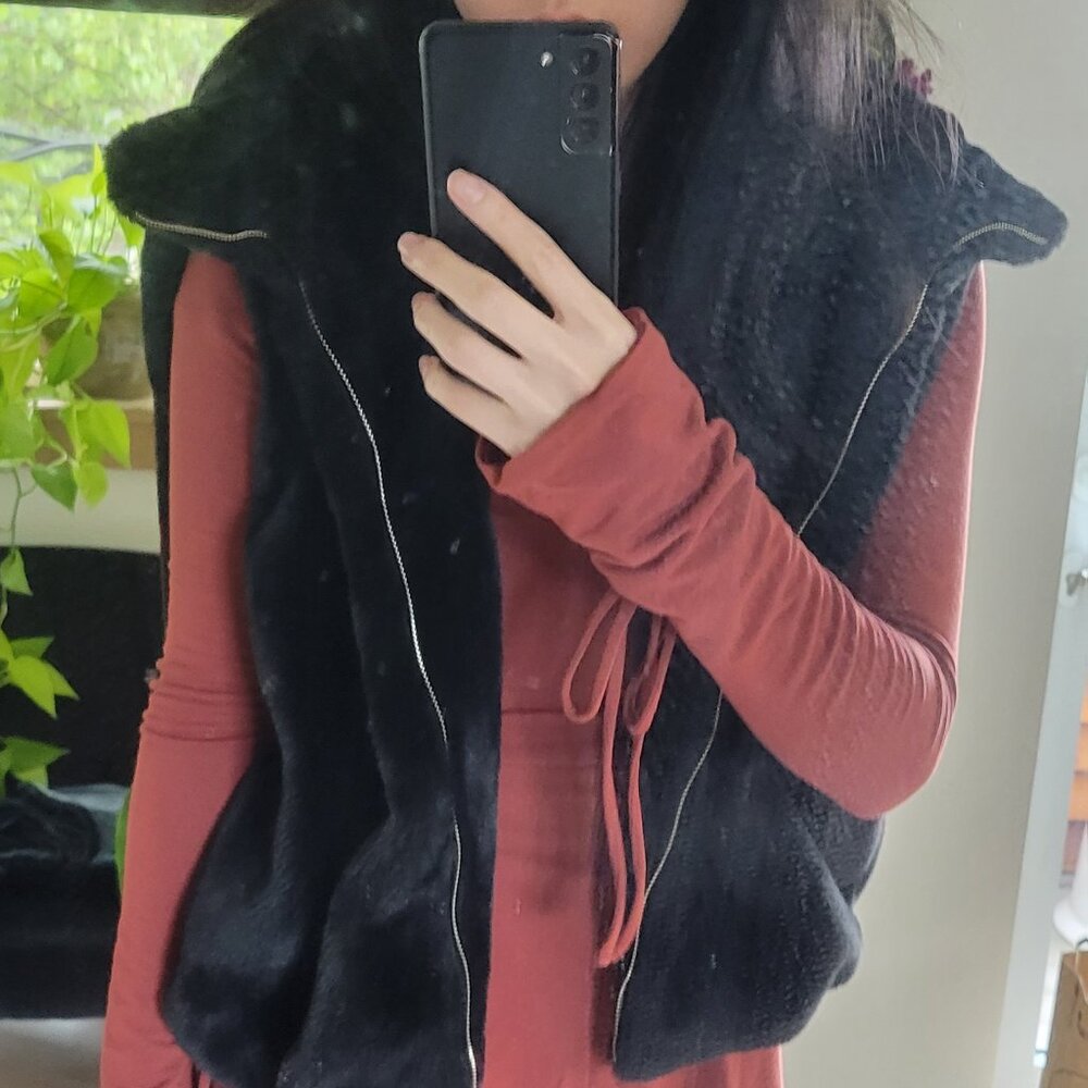 Zara Vest